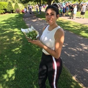 Meet your Posher, Angelina